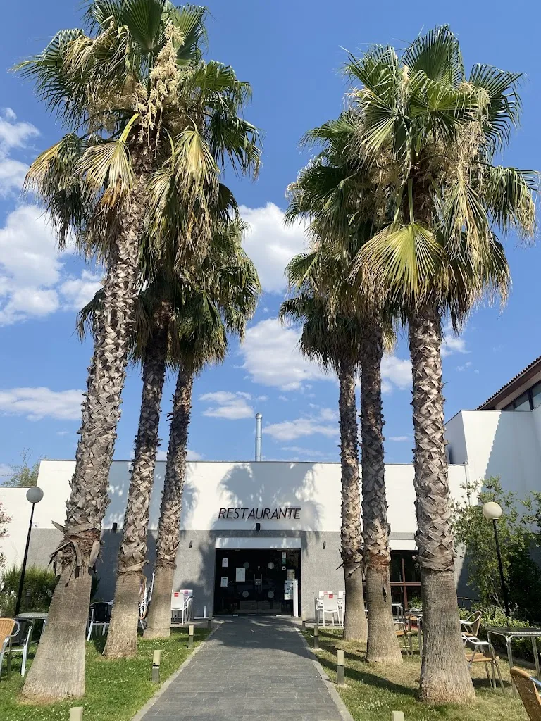 Restaurante Hotel Rural Las Monteras_Villanueva del Rey_slider_image_3