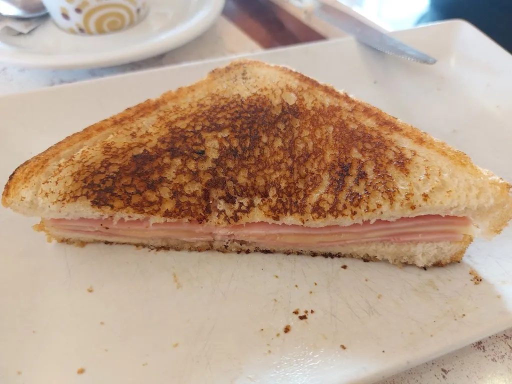 Menu_Cafetería Chicuelo_Ossa de Montiel_image_3