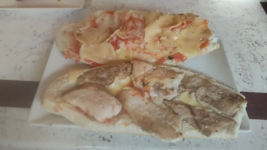 Menu_Cafetería Chicuelo_Ossa de Montiel_image_6