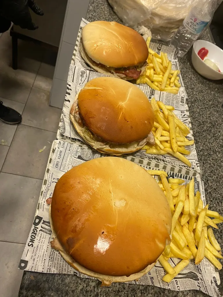 Bar tapas las flores restaurant in Villaviciosa de Córdoba