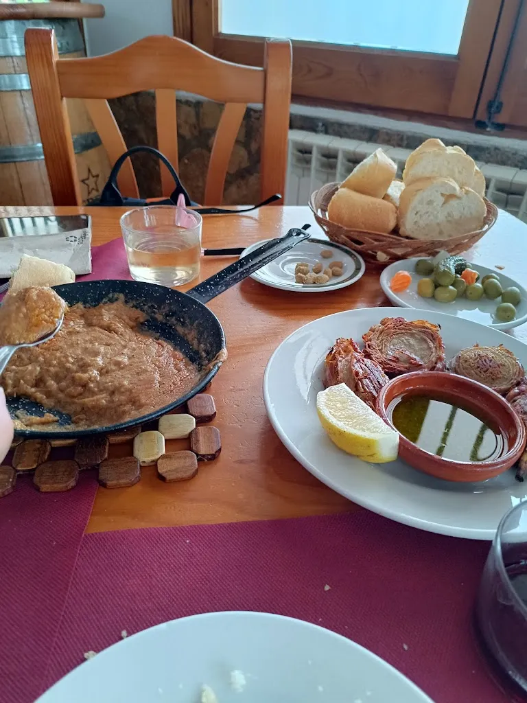 Menu_Cafetería Restaurante La Olmilla_Albalate de las Nogueras_image_7