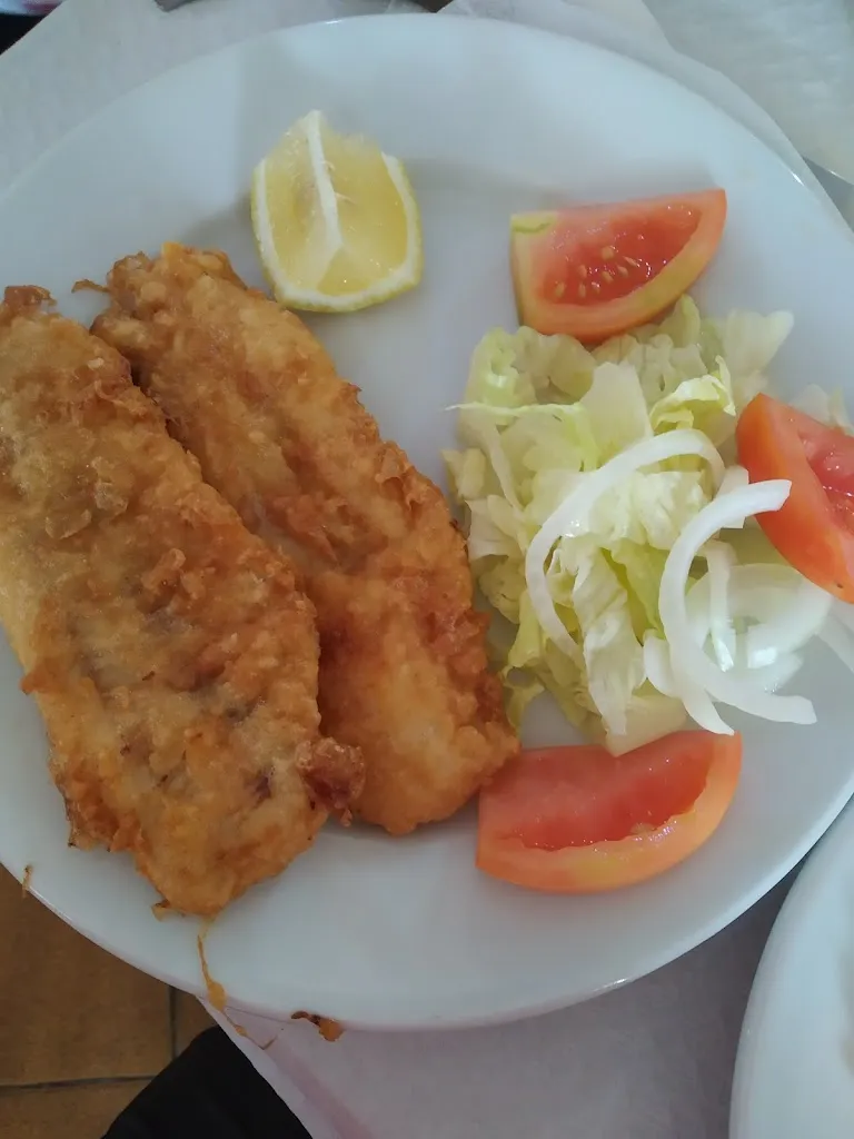 Lidia María Rubí López_Cafetería Restaurante La Olmilla_Albalate de las Nogueras_review