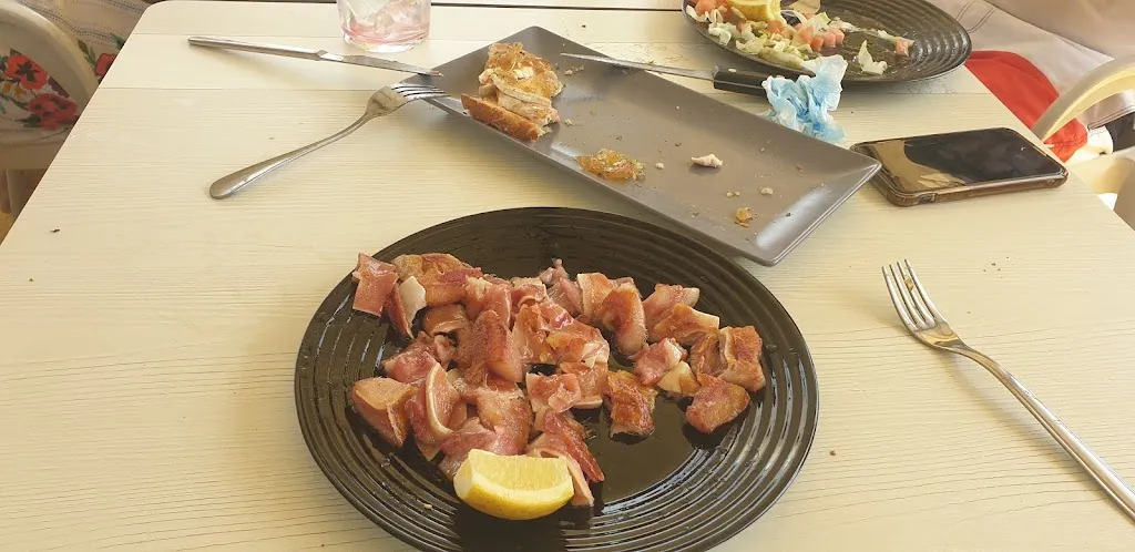 Gabriel Martínez_Bar Comuneros_Albalate de las Nogueras_review