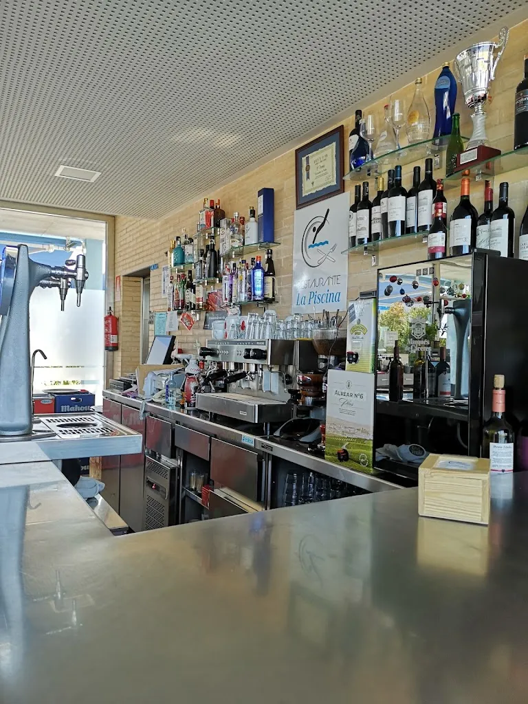 Restaurante La Piscina_Villanueva de Córdoba_slider_image_1