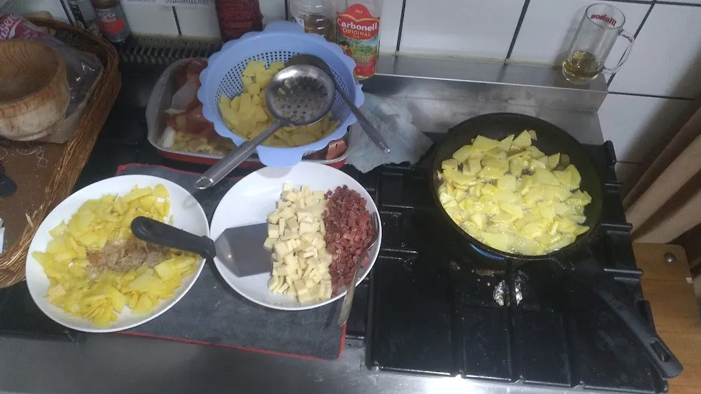 Menu_Centro Social Polivalente La Tribu_Alcohujate_image_6