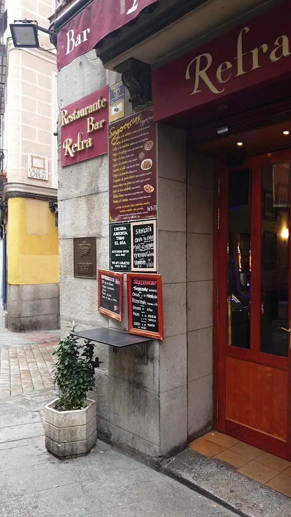 Refra Restaurant_Algarra_slider_image_2