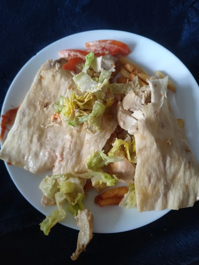 Laura Cordero_Robledo Roasted Chickens_Robledo_review