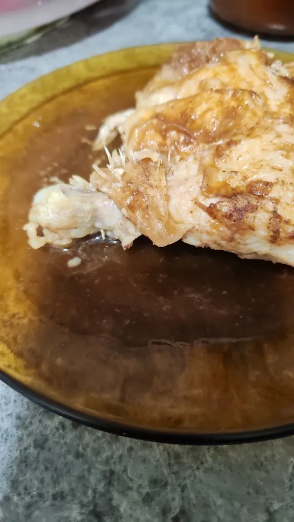 Ines Resina Sierra_Robledo Roasted Chickens_Robledo_review