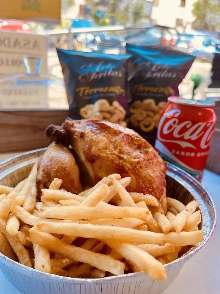 Robledo Roasted Chickens_Robledo_slider_image_3