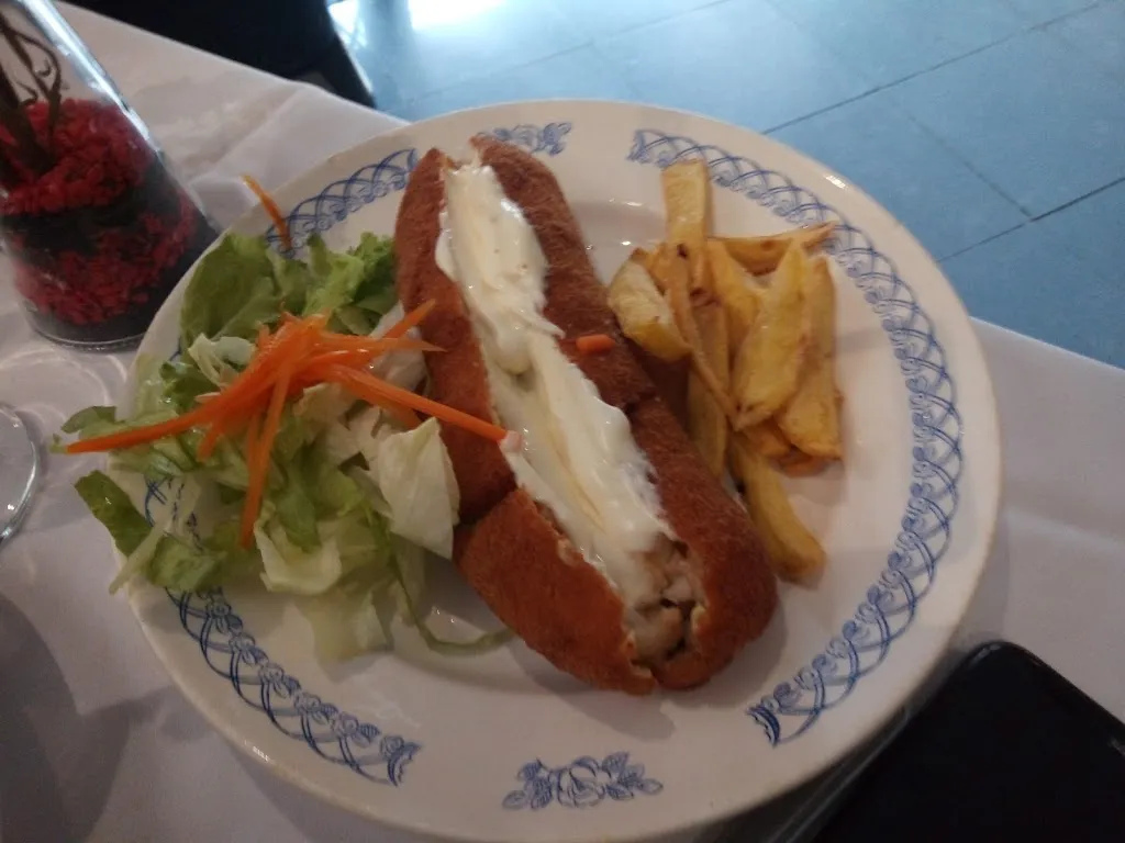 pepa bero_Bar Restaurante Burdeos_Puente Genil_recensione