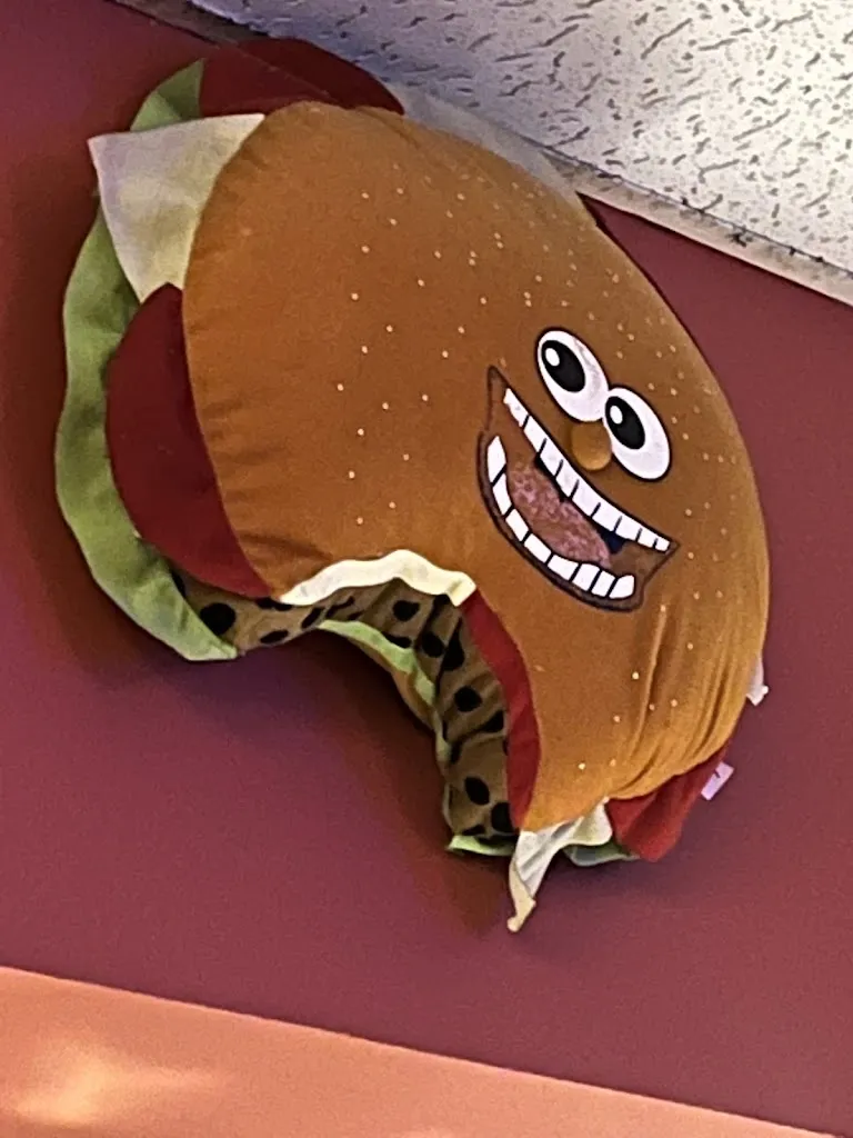 xBRITISHxM8x KOTV_RESTAURANTE *EL VIEJO CINE*_Robledo_avis