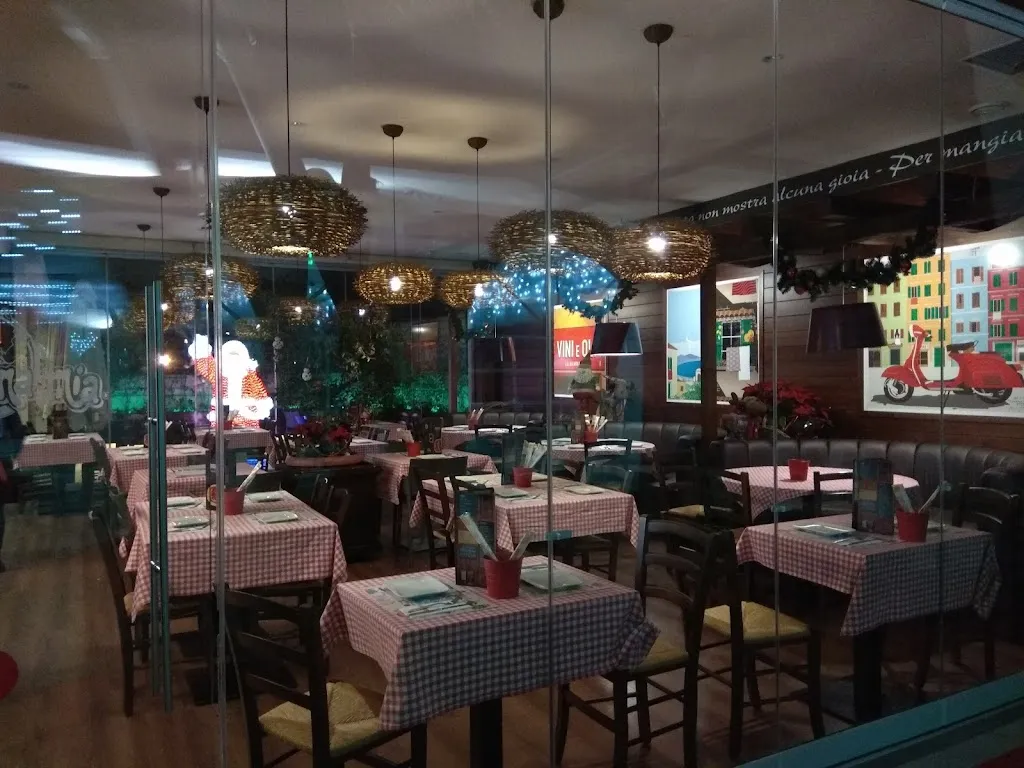 Christian Sevillano_O Mamma Mia Puente Genil_Puente Genil_review