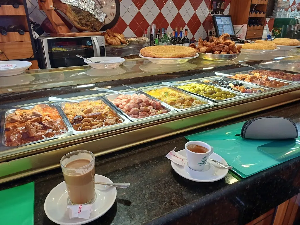 Bar Robledo restaurant in Robledo