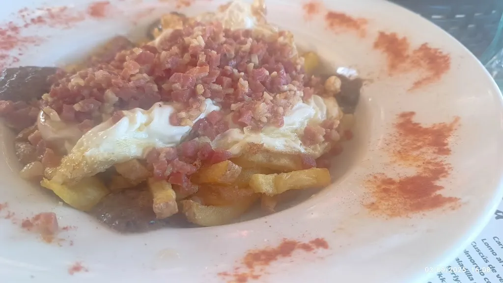 Iván Gómez Hidalgo_Tapamanía_Puente Genil_review