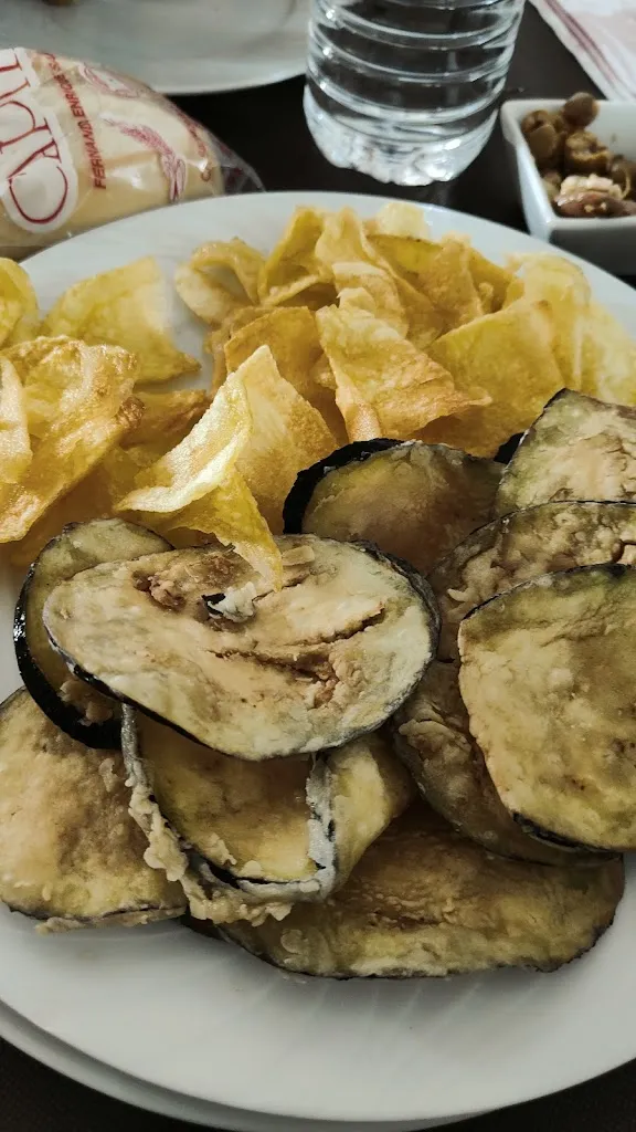 Zorro Cánovas_Restaurante La Rueda_Puente Genil_review