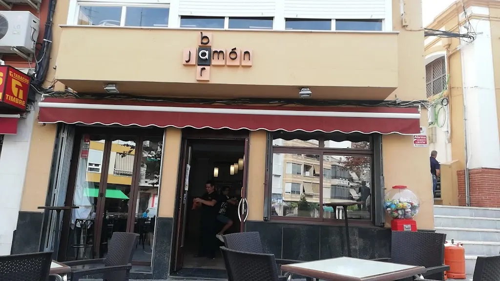 Bar Jamón restaurant in Puente Genil