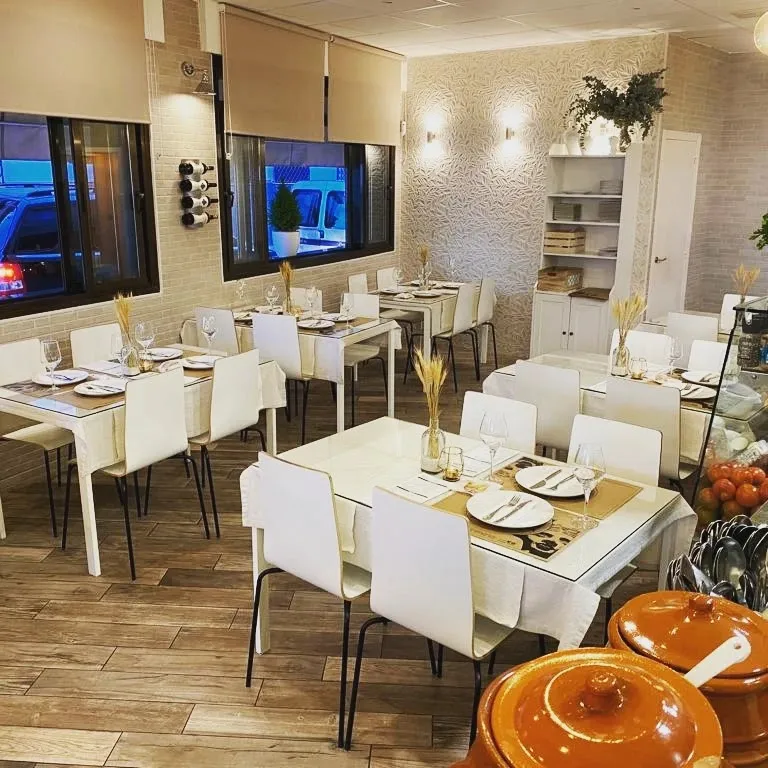 Pizzeria Ánfora Trattoria restaurant in Puente Genil