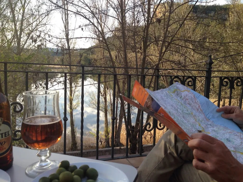 Adriana Chávez y García-Rendón_Restaurante Agua-Riscas_Arguisuelas_review