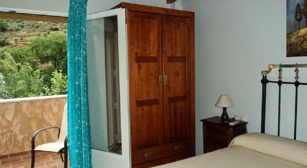 Hostal y Casas Rurales Ribera de Salobre_Salobre_slider_image_2