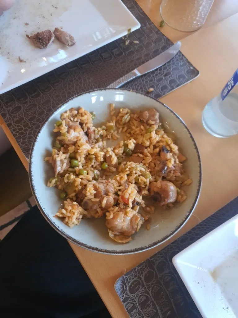 Sara R_Pradaria Asador & Alojamiento_Arcas del Villar_recensione