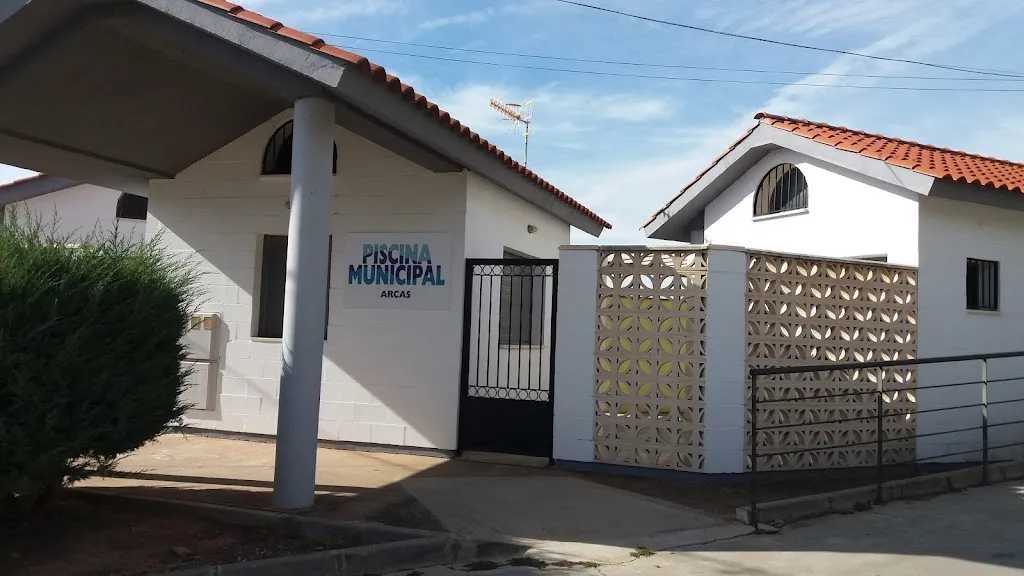 Bar “Piscina de Arcas”_Arcas del Villar_slider_image_1