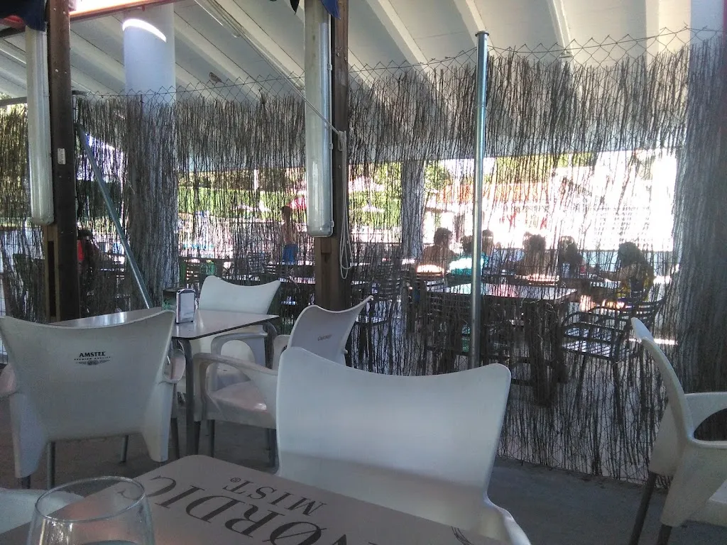 Bar “Piscina de Arcas”_Arcas del Villar_slider_image_3