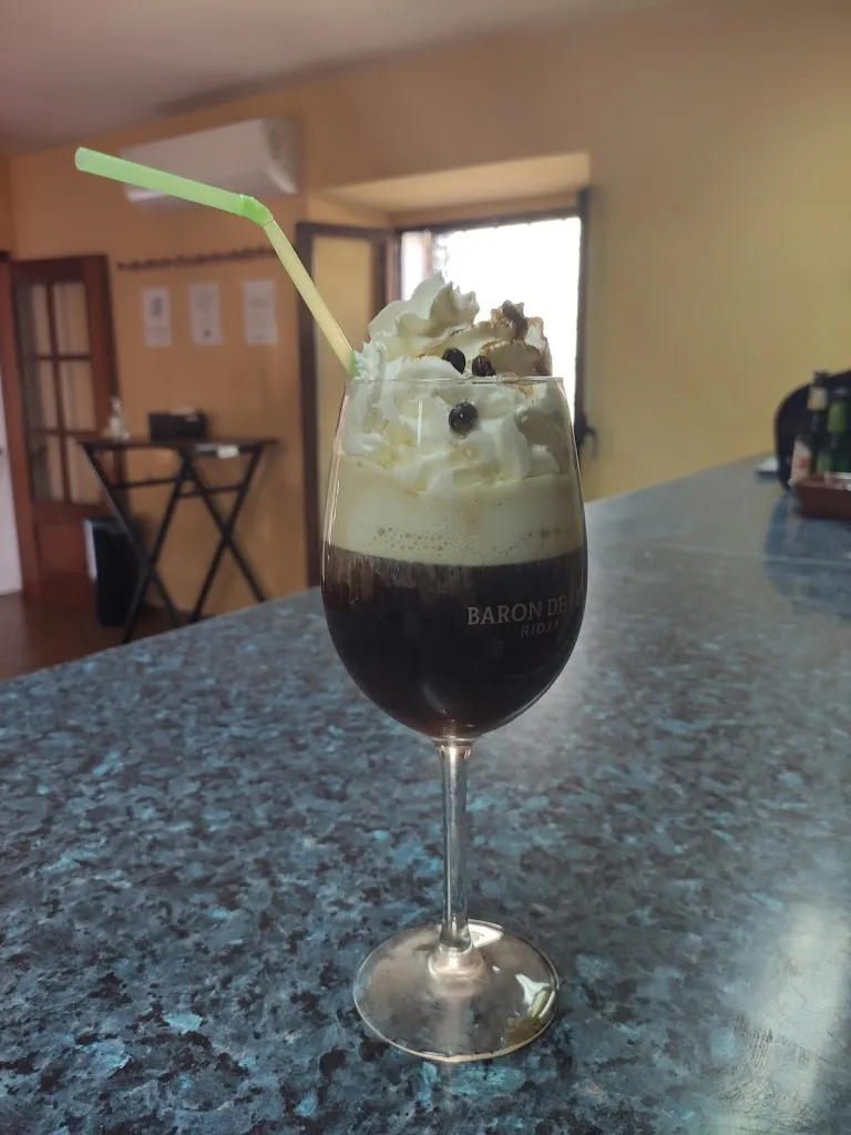 Bar La Vieja Escuela_Abia de la Obispalía_slider_image_1