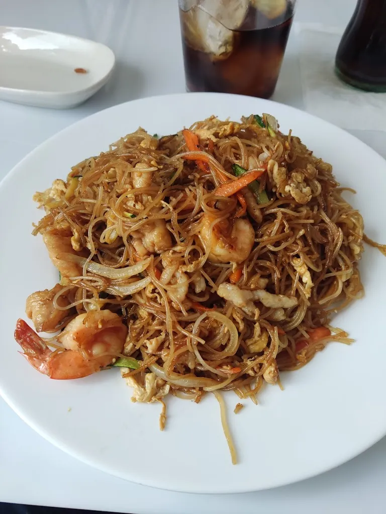 César Romero_Bar Alex - Cocina asiática_Abia de la Obispalía_review