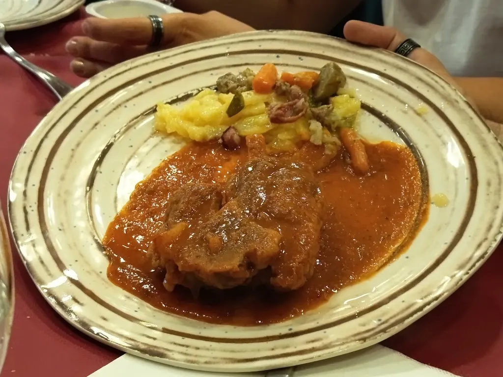 Joram Julián Real San Julián_Mesón La Barrica de Miguel_Abia de la Obispalía_review