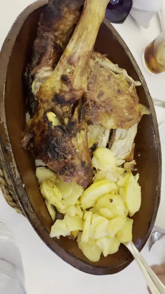 Asador de Antonio_Abia de la Obispalía_slider_image_2