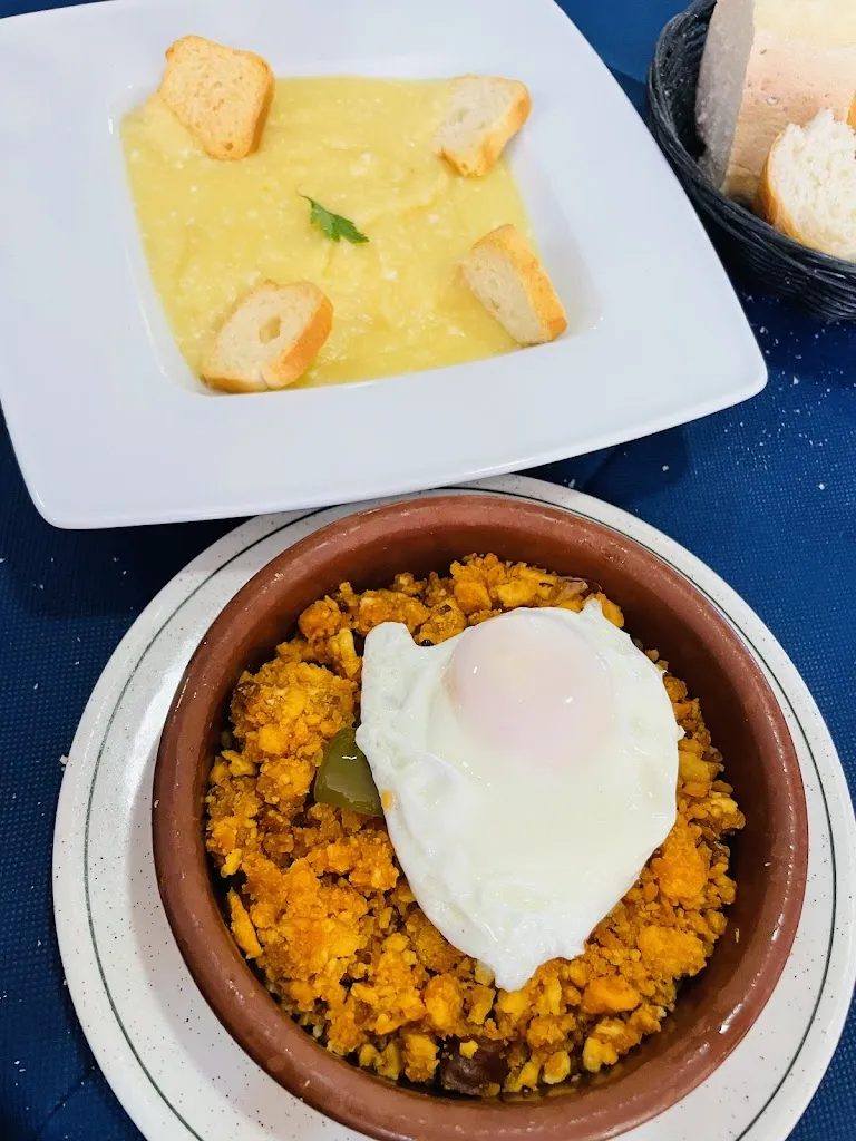 _ Sunny_Mesón Los Alfares_Abia de la Obispalía_review