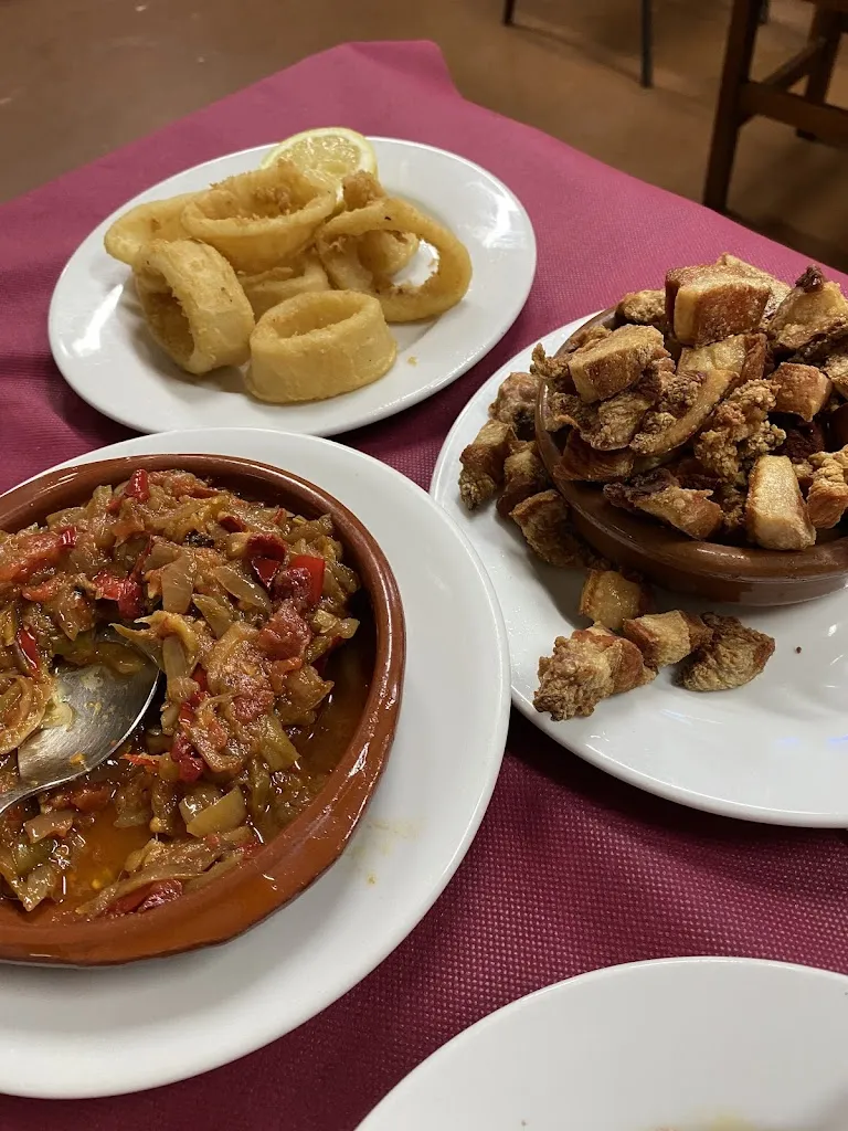 Ainara Fernández_Mesón Sopas Justas_Abia de la Obispalía_review