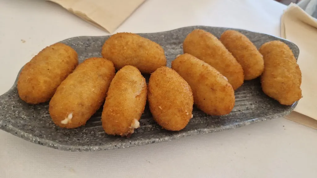 Laura Burillo Cruzado_Abrasador Finca Embid_Abia de la Obispalía_recensione