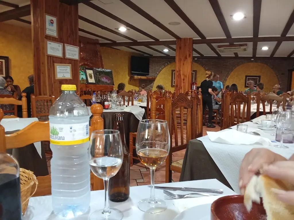 Jordi Linares_Bar Restaurante “La Venta de los Montes”_Cañada del Hoyo_review