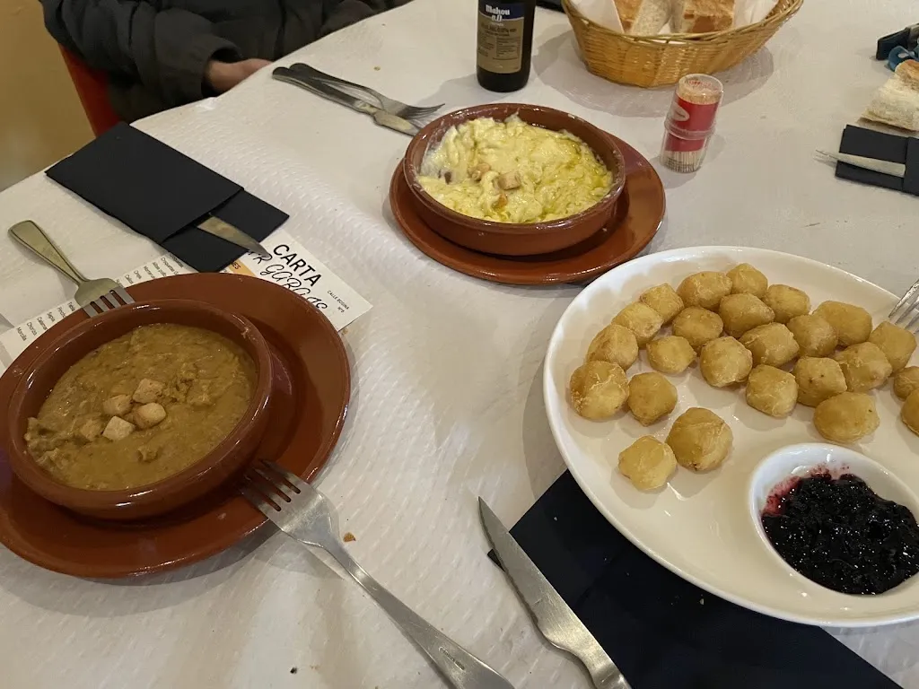 Bar Pub EL GARAJE._Cañada del Hoyo_slider_image_3