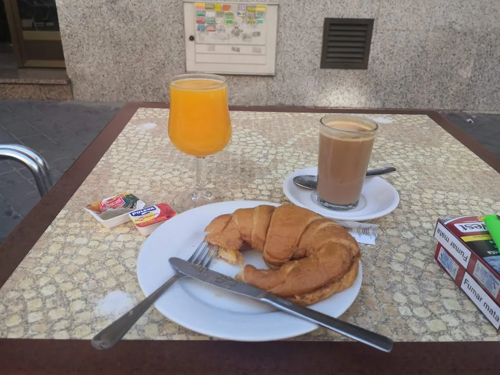 Menu_Bar Dos Ángeles_Buendía_image_5