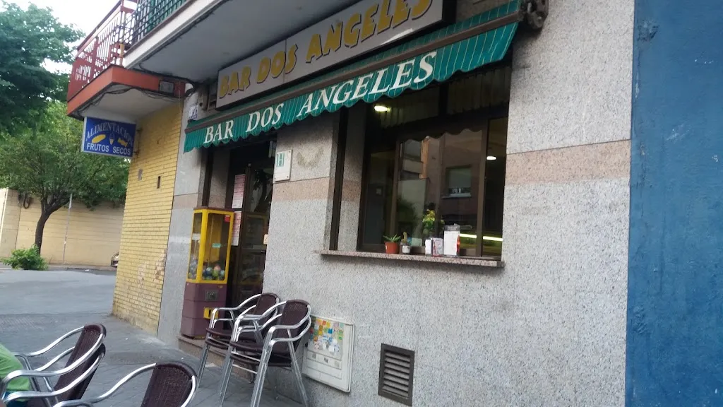 Bar Dos Ángeles restaurant in Buendía