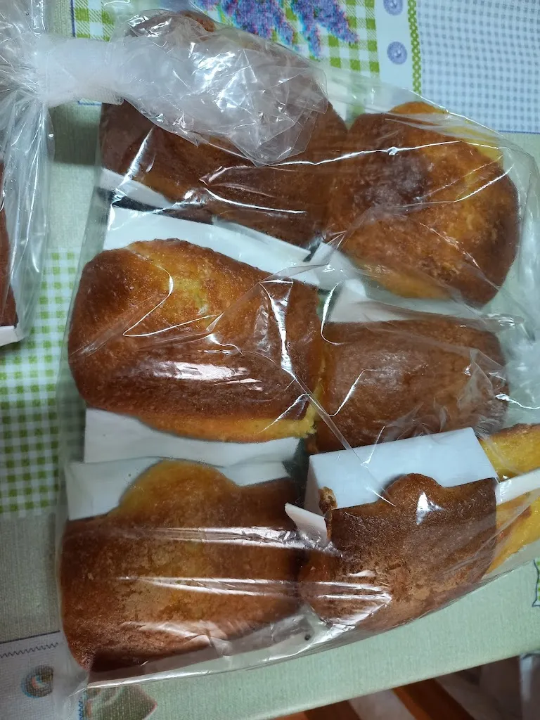 PANADERÍA-BOLLERÍA Sánchez-Manjavacas. restaurant in Cañada Juncosa