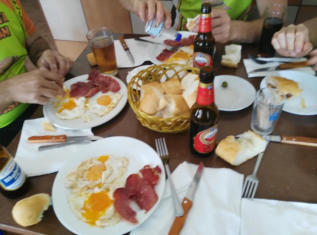 Menu_Café-Bar La Plaza_Cañavate El_image_3