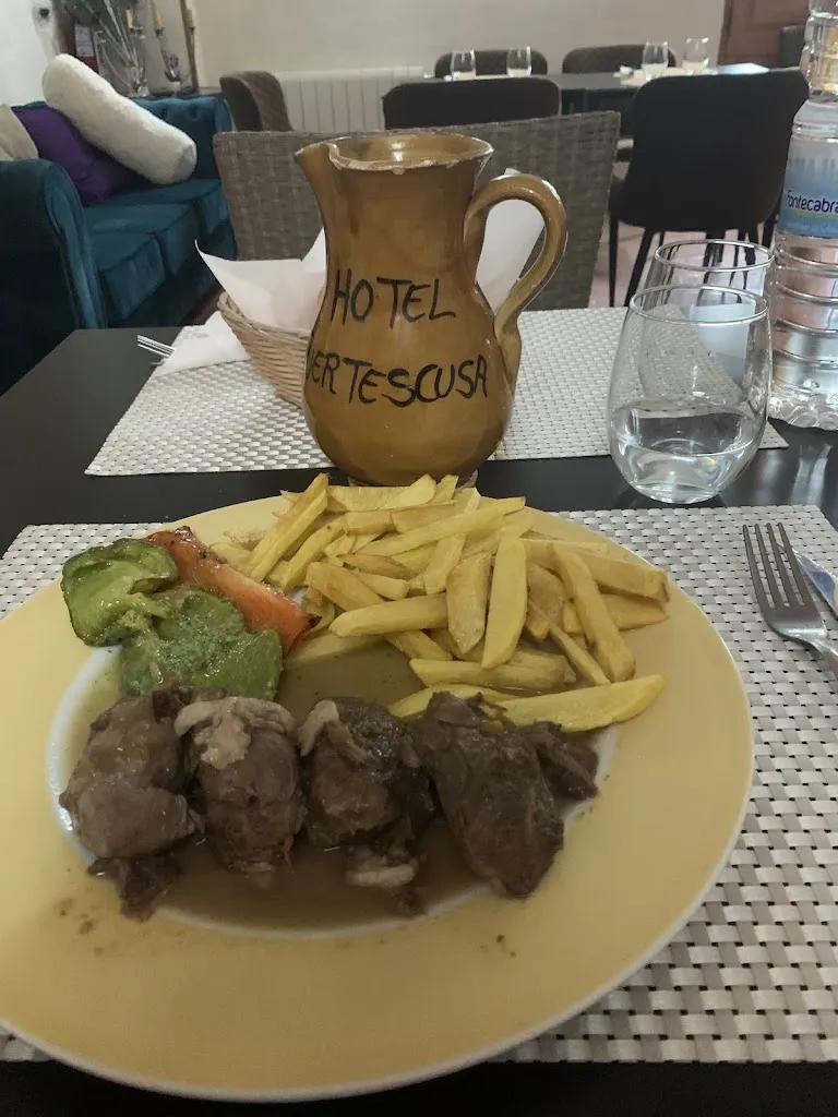 James Prescott_Restaurante Mares Rojos_Cañamares_review