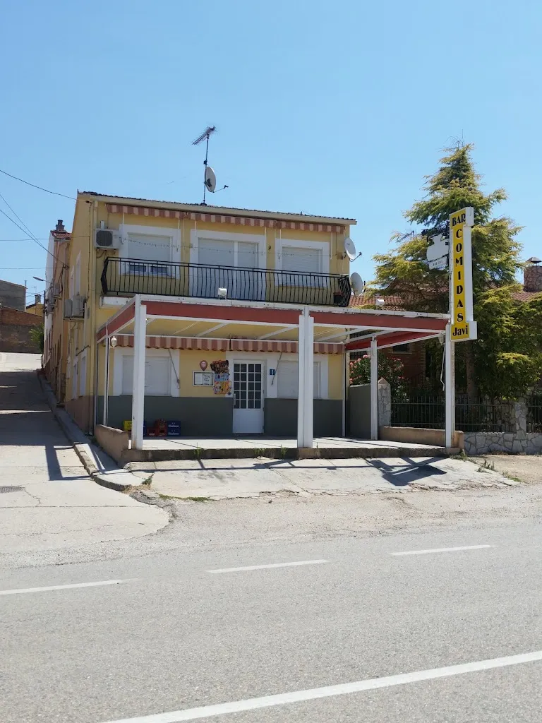 Javi Restaurante_Cañaveras_slider_image_2