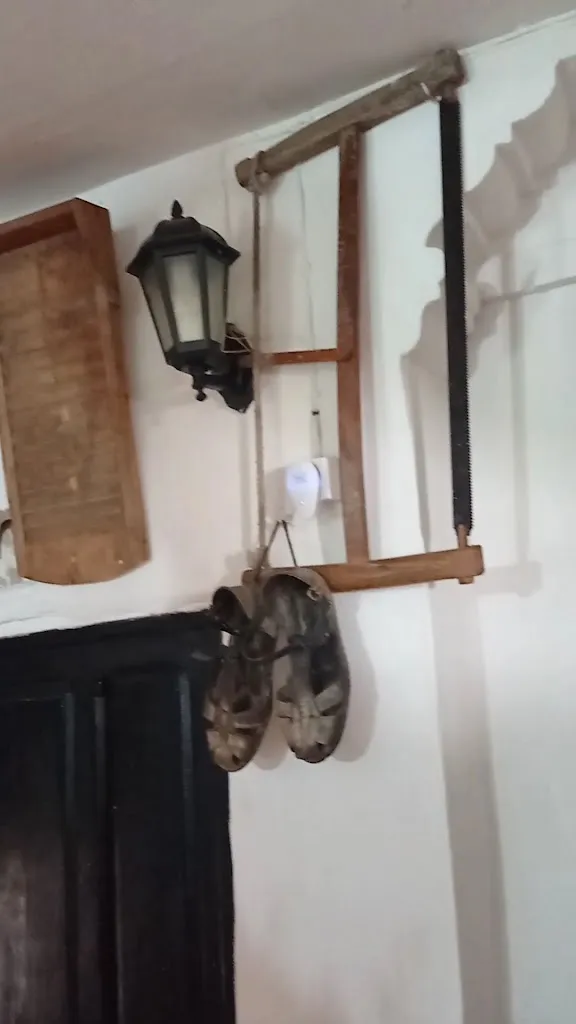 Juan Lorca M._Bar Restaurante “Casa del Tío Canario”_Campos del Paraíso_review