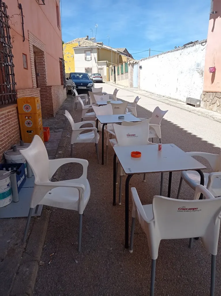 Bar Restaurante “Casa del Tío Canario”_Campos del Paraíso_slider_image_3
