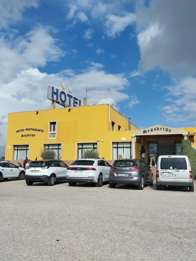 Hotel - Restaurante Segóbriga restaurant in Campos del Paraíso