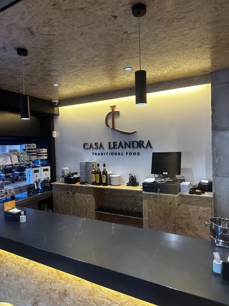 Casa Leandra_Cañaveruelas_slider_image_1