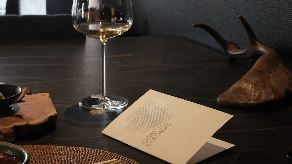 Chingyee Ng_CASAS COLGADAS | Restaurante_Casas de Guijarro_review