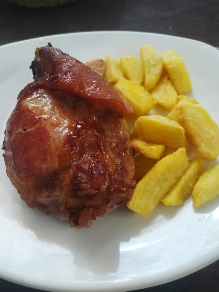 gema Bravo_La Cantina_Carboneras de Guadazaón_review