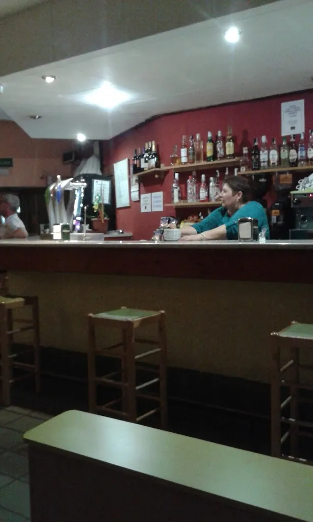 Restaurante Plaza_Carboneras de Guadazaón_slider_image_2