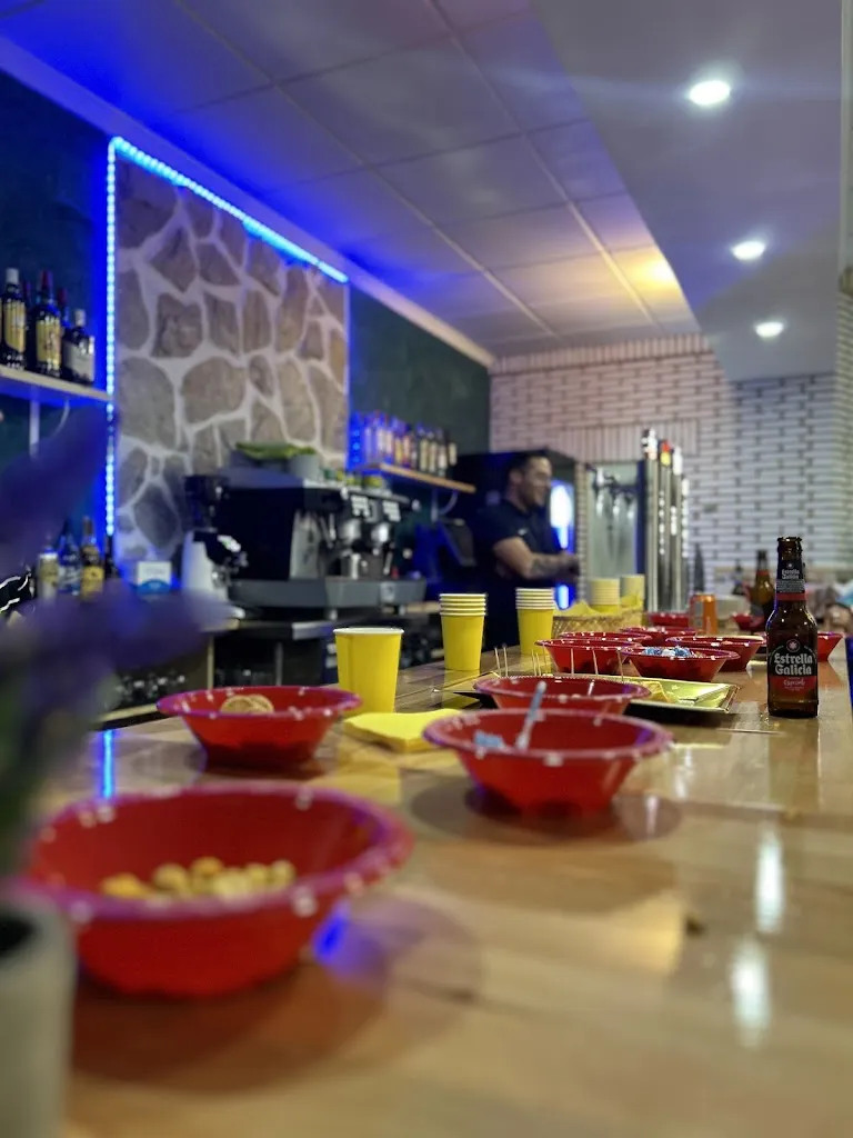 Bar Aries_Carboneras de Guadazaón_slider_image_1