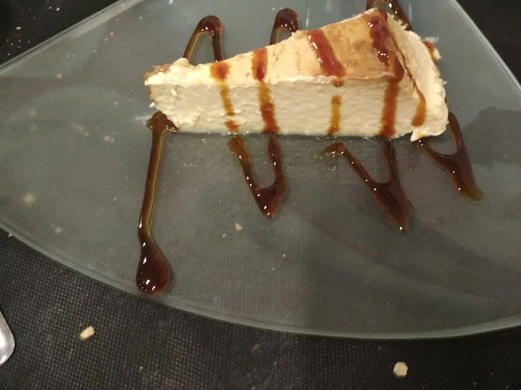 Xandra Antón_BAR RESTAURANTE PÉREZ & CHAZARRA._Casas de Haro_review